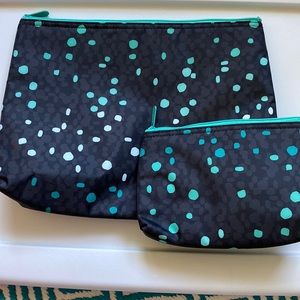 •Thirty One• Thermal Zipper Pouch, cool confetti